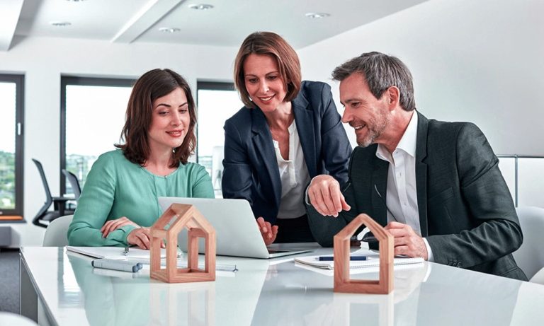 How Homeowners Are Quietly Avoiding the Traditional Selling Headache